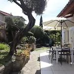 Villa Galejade In A Quiet Location With Garden - On The Heights Of Toulon